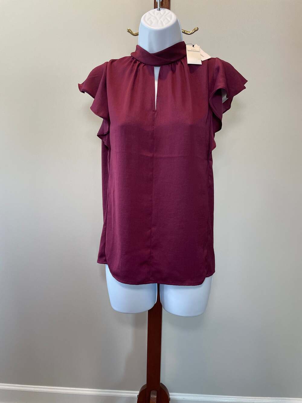 Banana Republic Top Maroon Flutter Sleeve Mock Neck Size M New With Tag